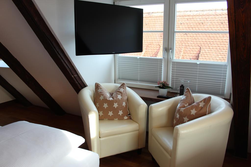 Hotel Schmales Haus Ulm Oda fotoğraf