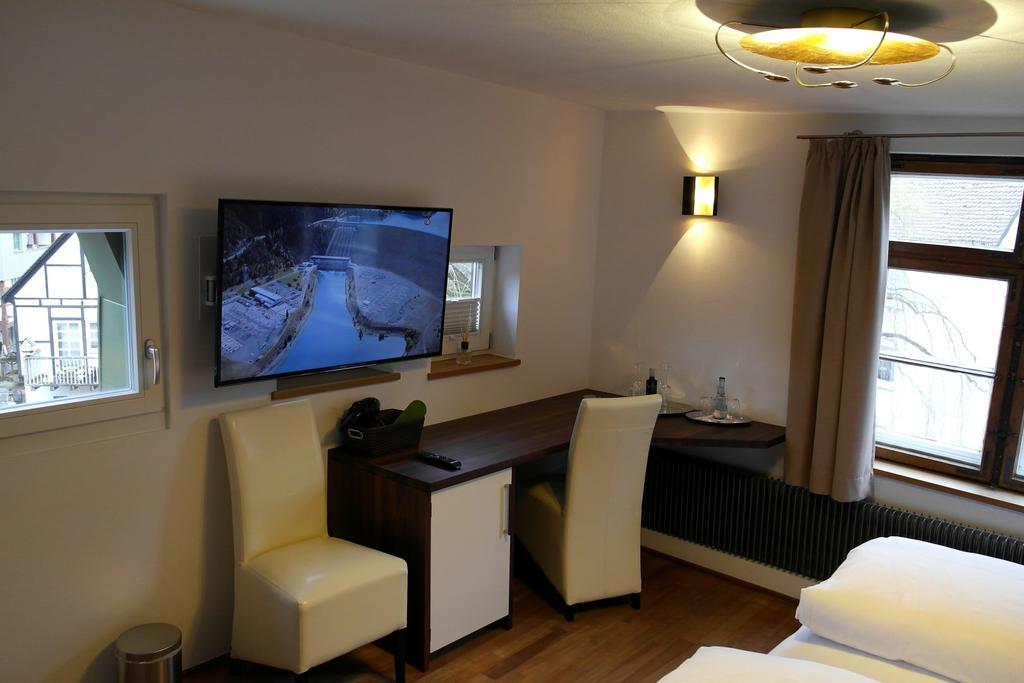 Hotel Schmales Haus Ulm Oda fotoğraf
