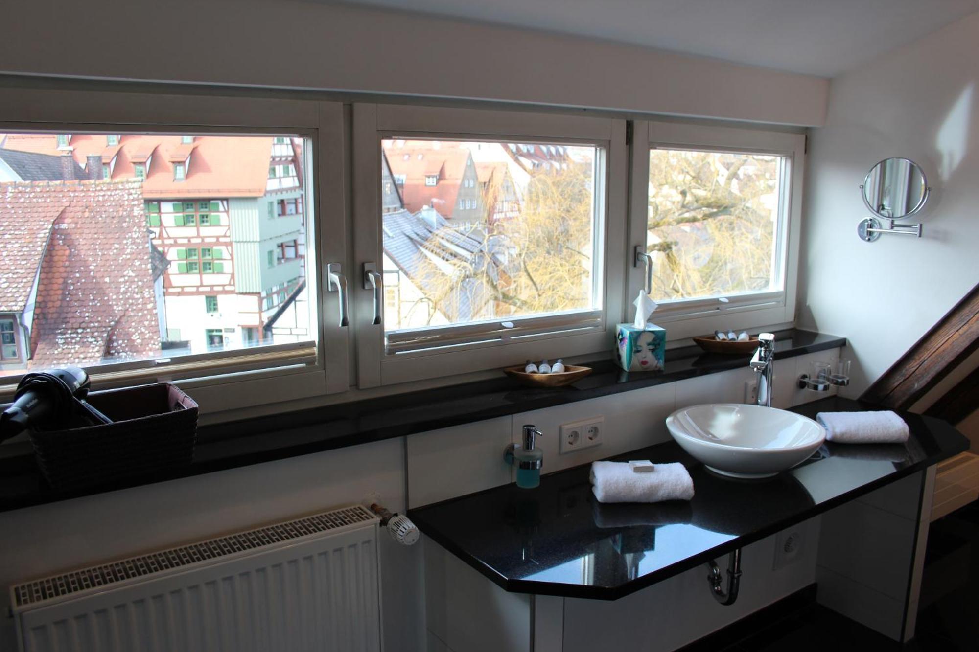 Hotel Schmales Haus Ulm Dış mekan fotoğraf