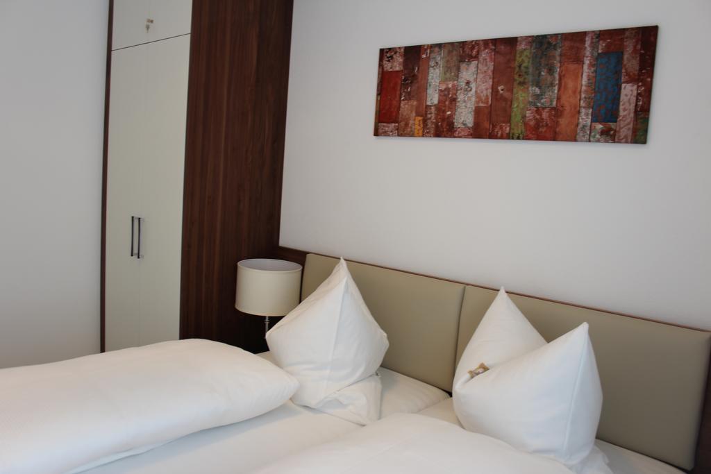 Hotel Schmales Haus Ulm Dış mekan fotoğraf